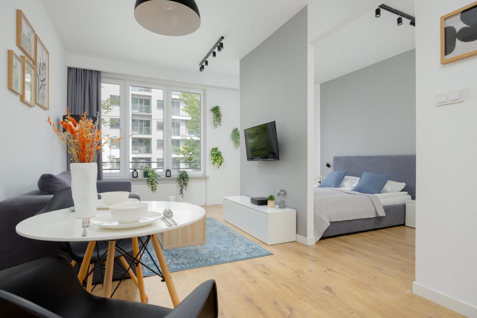 Wola Pet-Friendly Apartments With Ac Slawinska By Noclegi Renters 바르샤바 외부 사진